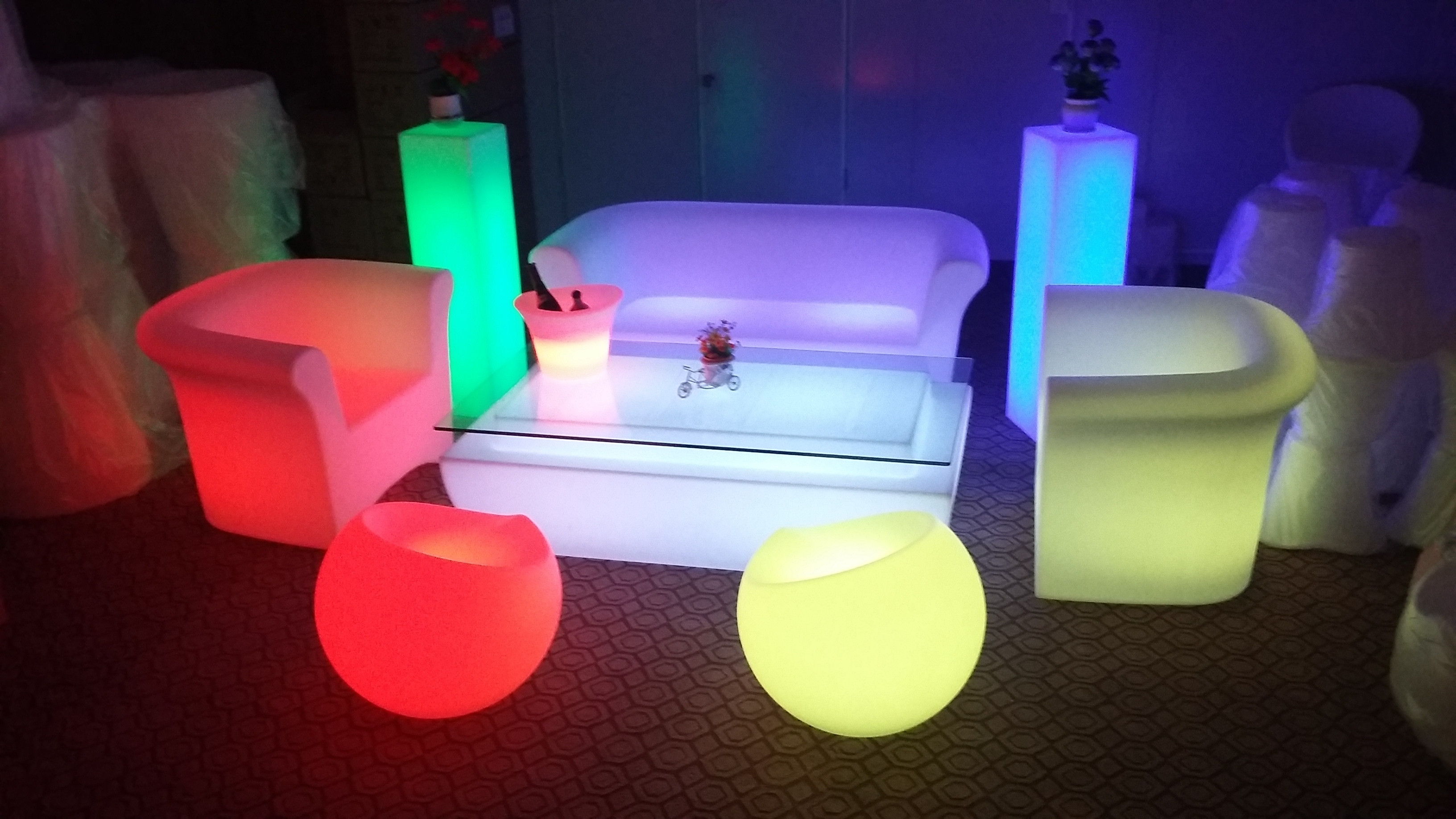outdoor PE Plastic LED Sofa for Bar Setup